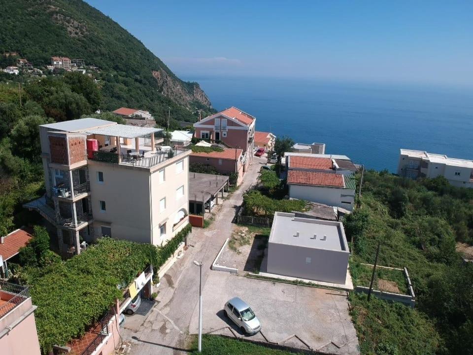 Montenegrina Apartment Budva Eksteriør billede